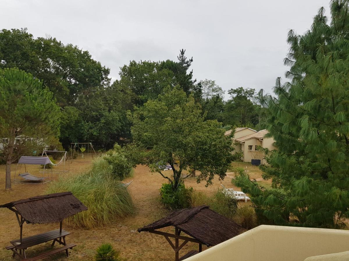 Acacias Hotel Motel วองเดส์ มองตาลิเวต์ ภายนอก รูปภาพ
